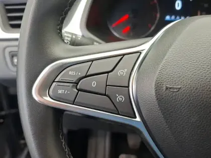 Photo 31 Renault Captur  TCe 90