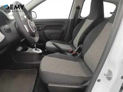 Photo 23 Renault Twingo  III Achat Intégral - 21