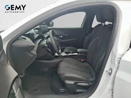 Photo 8 Peugeot 208  Hybrid 145 ch e-DCS6