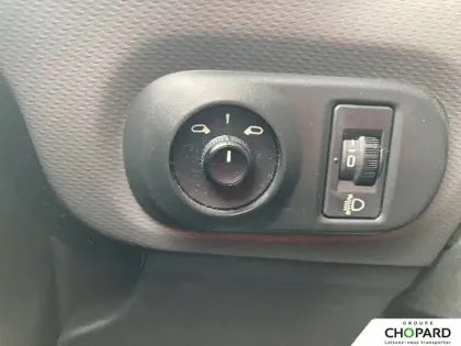 Photo 13 Citroën C4  Cactus PureTech 110 S&S EAT6