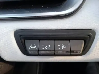 Photo 51 Renault Clio  TCe 90