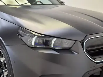 Photo 9 BMW Serie 5 M5 Touring PHEV 727 ch BVA8
