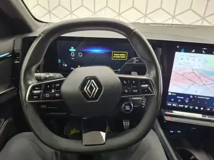 Photo 47 Renault Austral  E-Tech hybrid 200