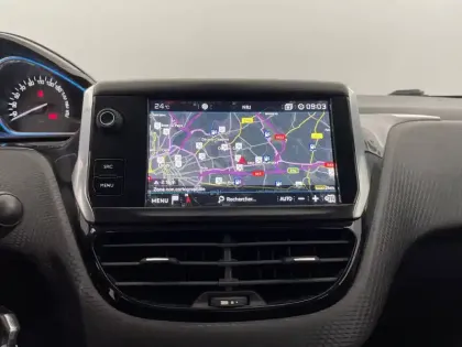 Photo 19 Peugeot 2008  1.2 PureTech 110ch S&S EAT6