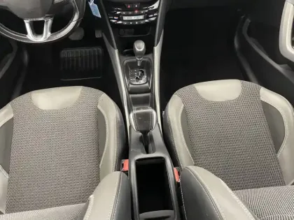 Photo 24 Peugeot 2008  1.2 PureTech 110ch S&S EAT6