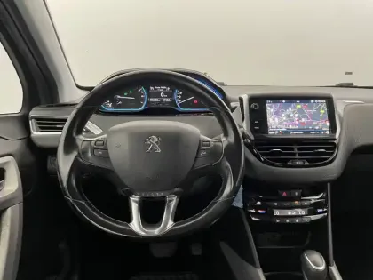 Photo 21 Peugeot 2008  1.2 PureTech 110ch S&S EAT6