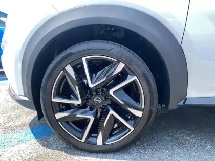 Photo 12 Nissan Juke  HYBRID 143