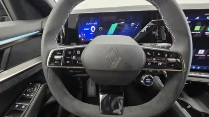 Photo 13 Renault Austral  full hybrid E-Tech 200 ch