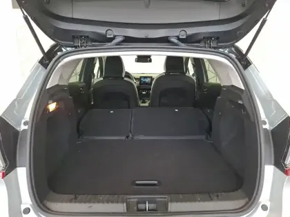 Photo 16 Renault Captur  mild hybrid 140