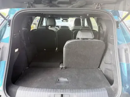 Photo 9 Peugeot 5008  Hybrid 145 ch e-DCS6
