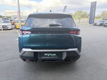 Photo 5 Peugeot 5008  Hybrid 145 ch e-DCS6