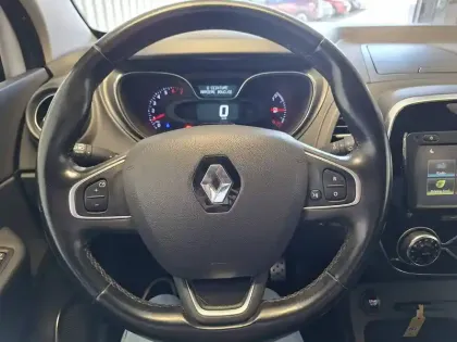 Photo 32 Renault Captur  TCe 90 Energy