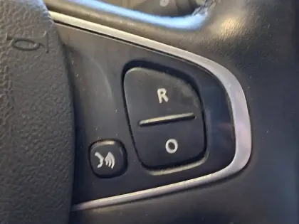 Photo 39 Renault Captur  TCe 90 Energy