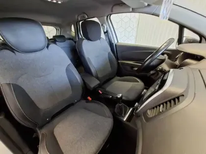 Photo 31 Renault Captur  TCe 90 Energy