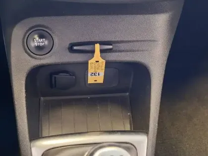 Photo 43 Renault Captur  TCe 90 Energy