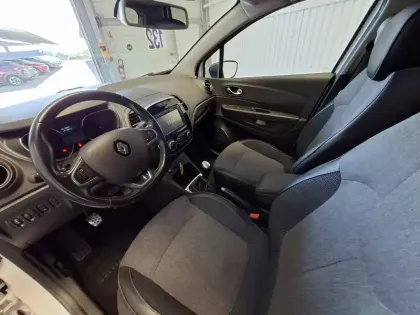 Photo 8 Renault Captur  TCe 90 Energy