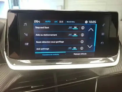 Photo 18 Peugeot 208  PureTech 100 S&S BVM6