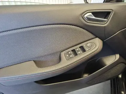 Photo 17 Renault Clio  E-Tech 140 - 21N