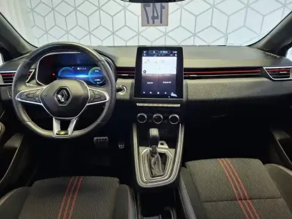 Photo 10 Renault Clio  E-Tech 140 - 21N
