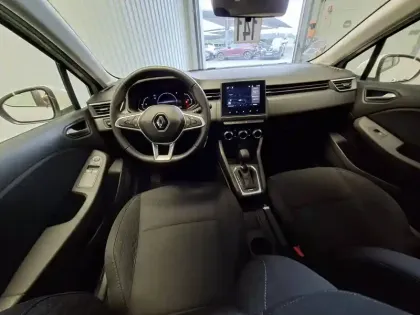 Photo 10 Renault Clio  E-Tech 140 - 21N