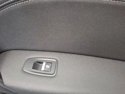 Photo 18 Renault Captur  TCe 90