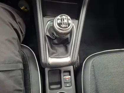 Photo 39 Renault Captur  TCe 90