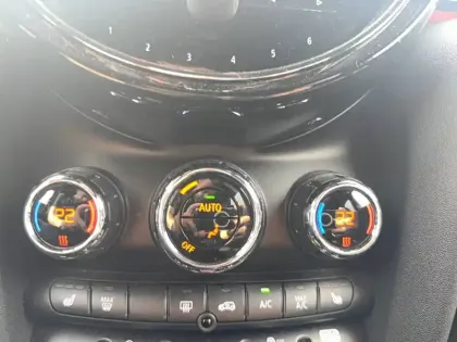 Photo 24 Mini Mini Hatch 5 Portes Cooper S 178 ch DKG7