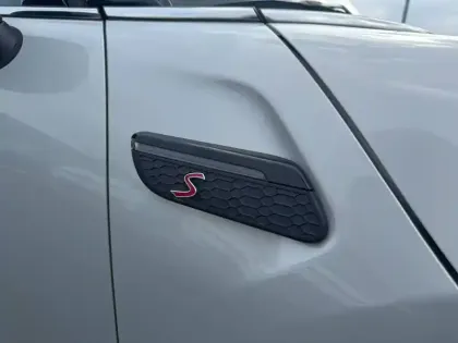 Photo 5 Mini Mini Hatch 5 Portes Cooper S 178 ch DKG7
