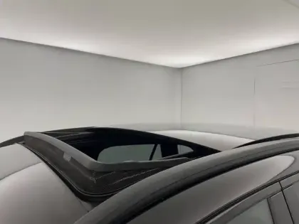 Photo 31 Mercedes GLC  300 e Hybrid EQ 4Matic