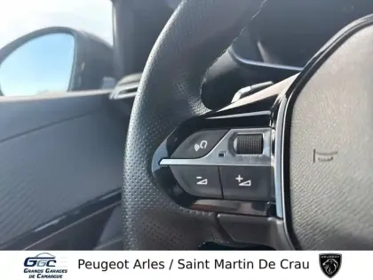 Photo 21 Peugeot 208  Hybrid 136 e-DCS6