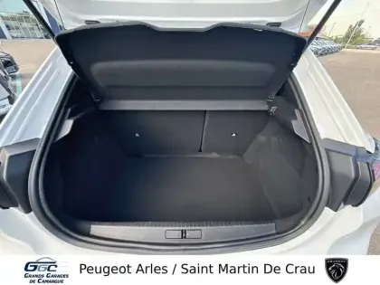 Photo 5 Peugeot 208  Hybrid 136 e-DCS6