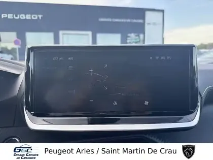 Photo 19 Peugeot 208  Hybrid 136 e-DCS6