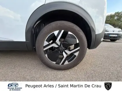 Photo 10 Peugeot 2008  Hybrid 136 e-DCS6