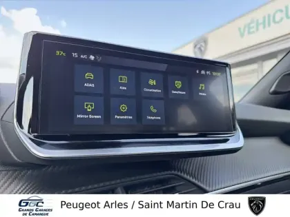 Photo 18 Peugeot 2008  Hybrid 136 e-DCS6