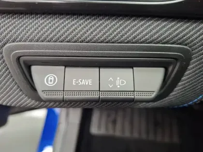 Photo 30 Renault Captur  E-Tech full hybrid 145 ch