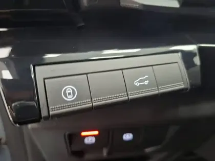 Photo 39 Renault Espace  full hybrid E-Tech 200 ch 5pl
