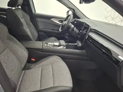 Photo 18 Renault Espace  full hybrid E-Tech 200 ch 5pl