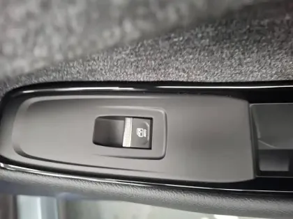 Photo 20 Renault Espace  full hybrid E-Tech 200 ch 5pl
