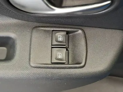 Photo 24 Dacia Sandero  SCe 75