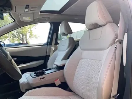 Photo 6 Nissan Ariya  Electrique 87kWh 242 ch