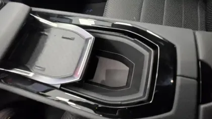 Photo 20 Renault Espace  full hybrid E-Tech 200 ch 7pl