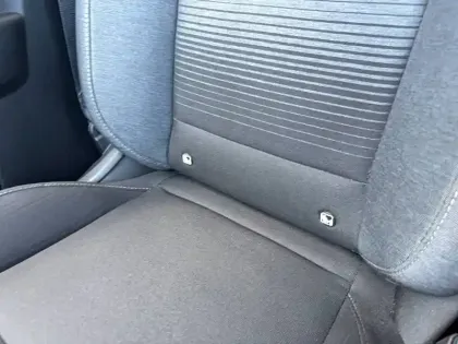 Photo 43 Renault Captur  Blue dCi 115 EDC