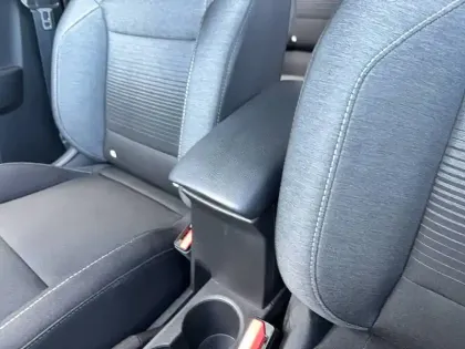 Photo 39 Renault Captur  Blue dCi 115 EDC