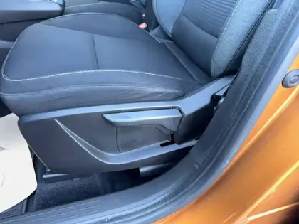 Photo 20 Renault Captur  Blue dCi 115 EDC