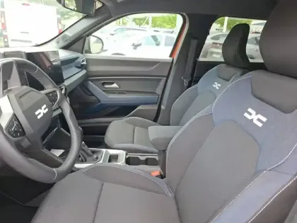 Photo 22 Dacia Duster  Mild Hybrid 130