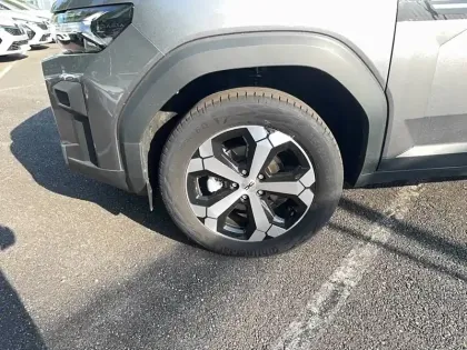 Photo 15 Dacia Bigster  Mild Hybrid 140