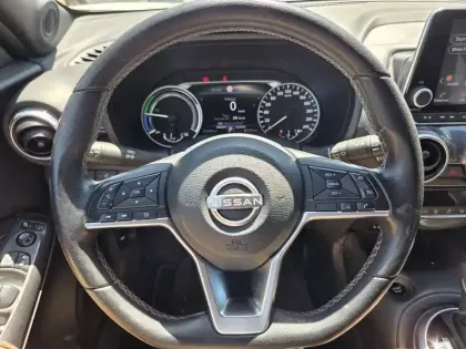 Photo 49 Nissan Juke  Hybrid 143