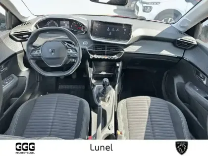 Photo 17 Peugeot 208  PureTech 100 S&S BVM6