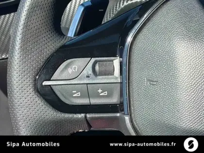 Photo 21 Peugeot 2008  PureTech 130 S&S EAT8