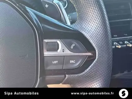 Photo 24 Peugeot 2008  PureTech 130 S&S EAT8